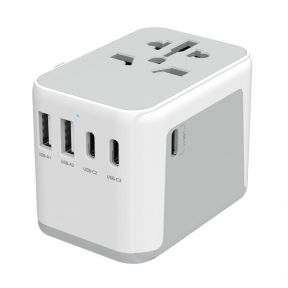 UNIVERSAL TRAVEL ADAPTER 3 IN  1
